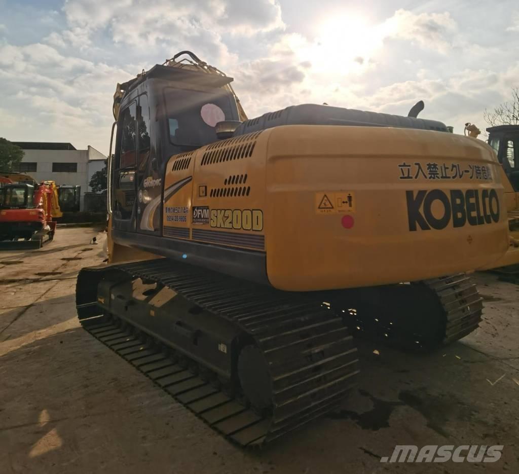 Kobelco SK 200 Εκσκαφείς με ερπύστριες