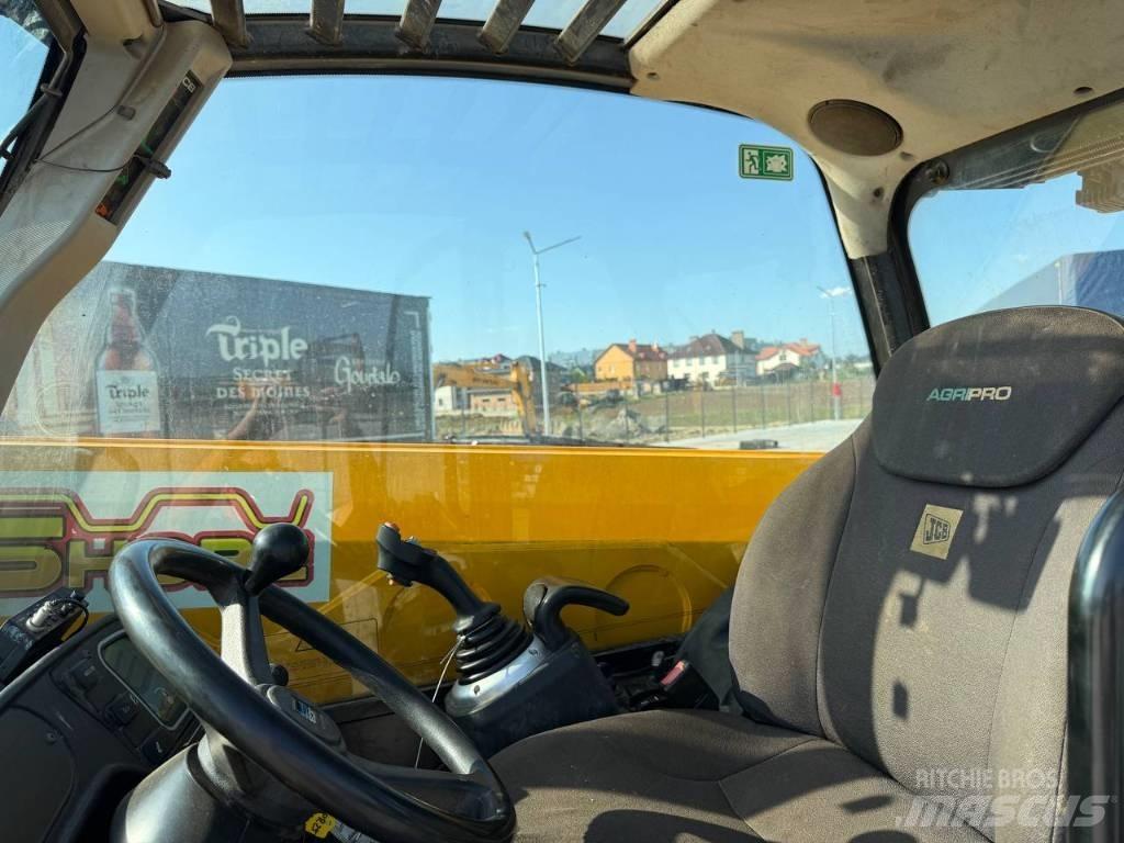 JCB 541-70 Agri Συστήματα τηλεχειρισμού για τη γεωργία