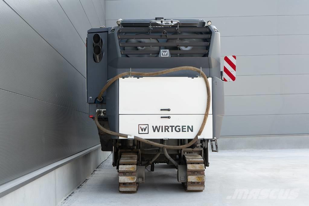 Wirtgen W 220 FI Επεξεργασίας επίστρωσης ασφάλτου