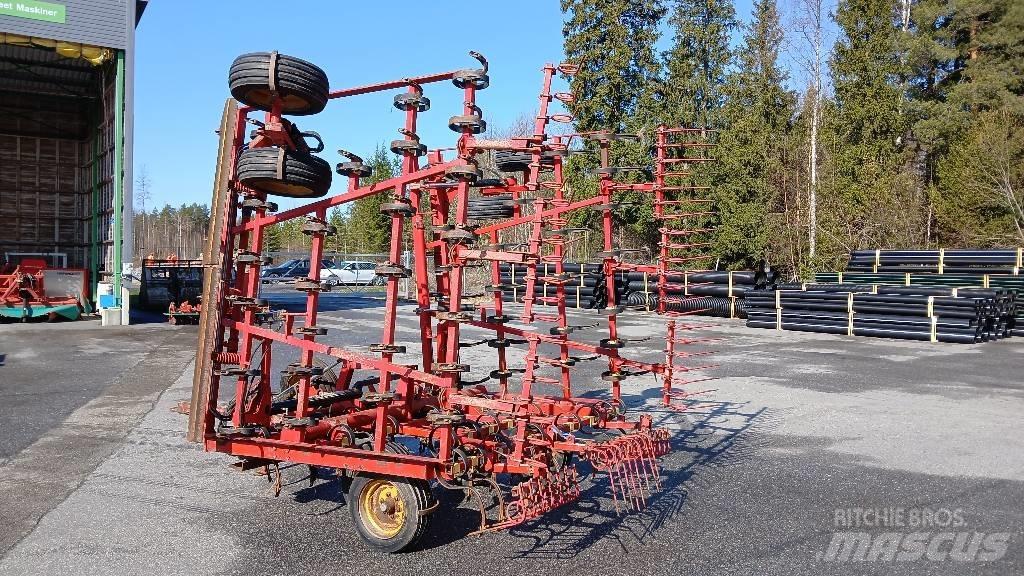 Väderstad NZ    7,4m Σβάρνες