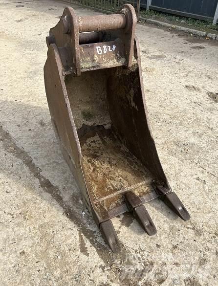  2' BUCKET, 80mm PINS Κουβάδες