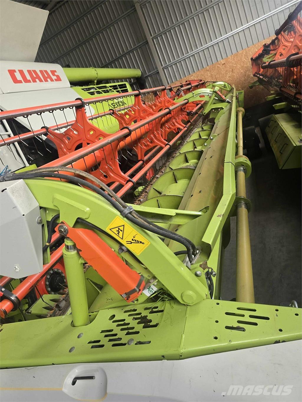 CLAAS Lexion 770TT Θεριζοαλωνιστικές μηχανές