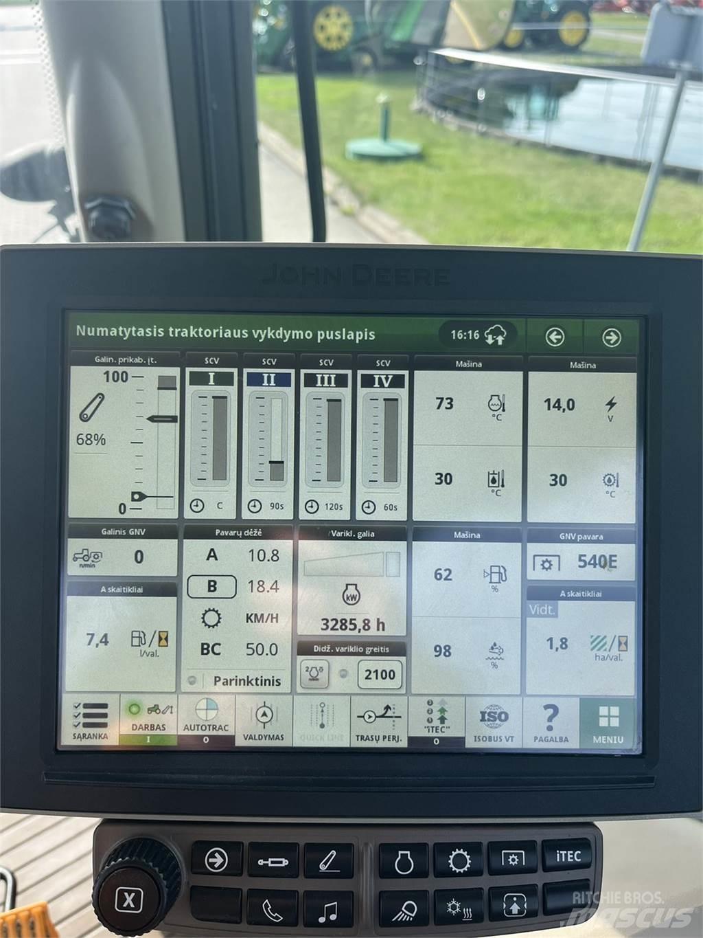 John Deere 6215R Τρακτέρ