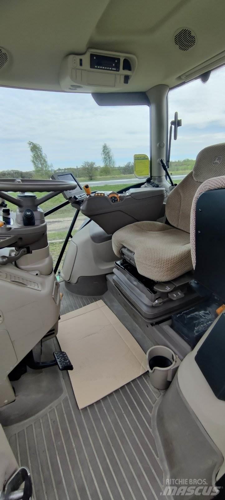 John Deere 6215R Τρακτέρ