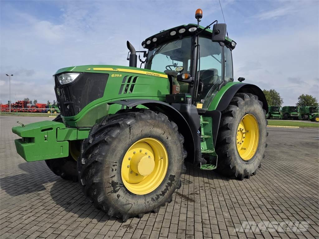John Deere 6215R Τρακτέρ