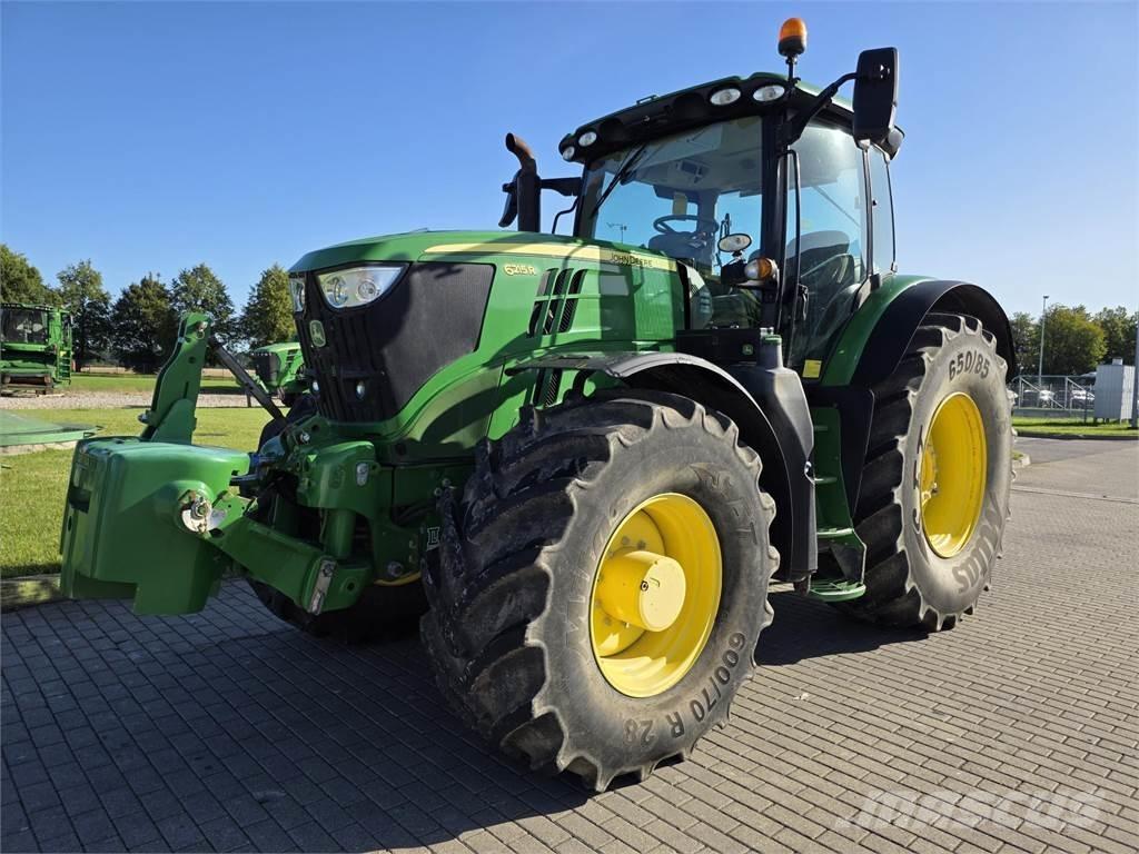 John Deere 6215R Τρακτέρ