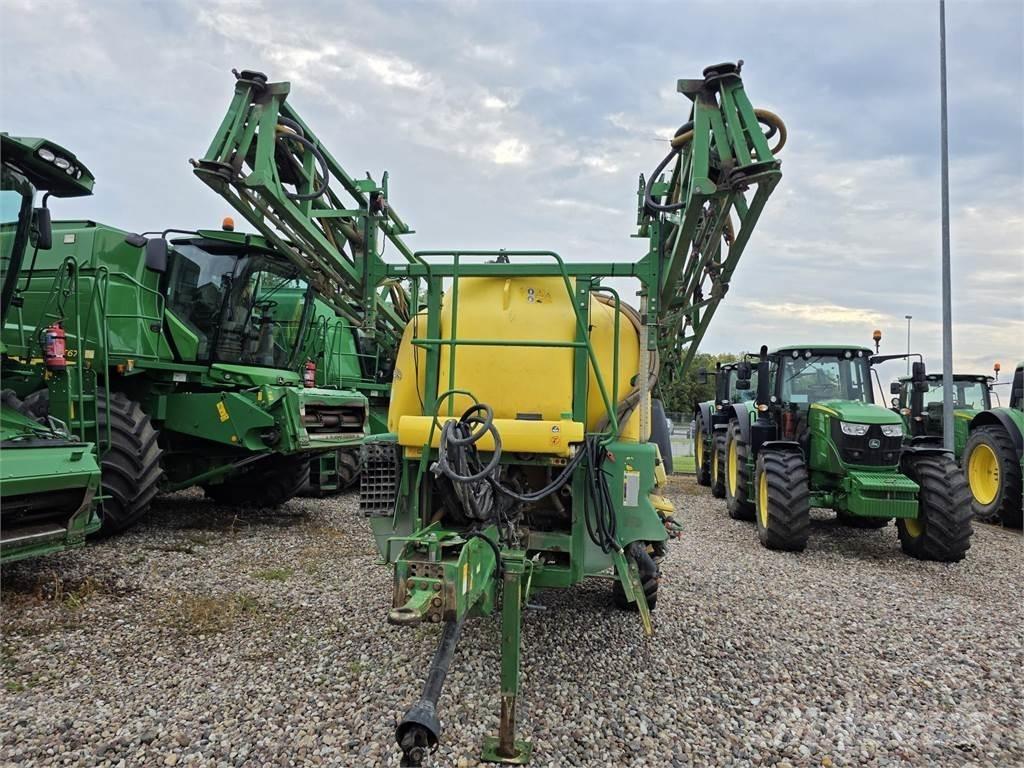 John Deere 740 Ρυμουλκούμενα ψεκαστικά
