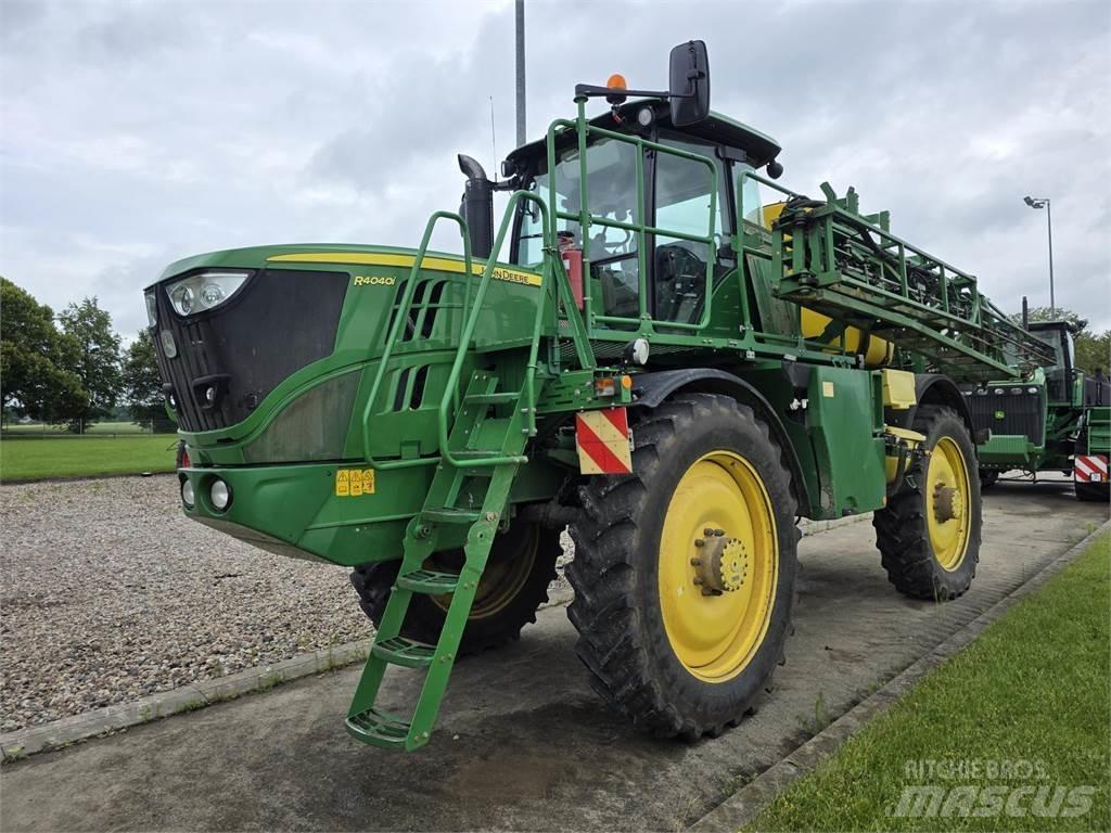 John Deere R4040i Ρυμουλκούμενα ψεκαστικά