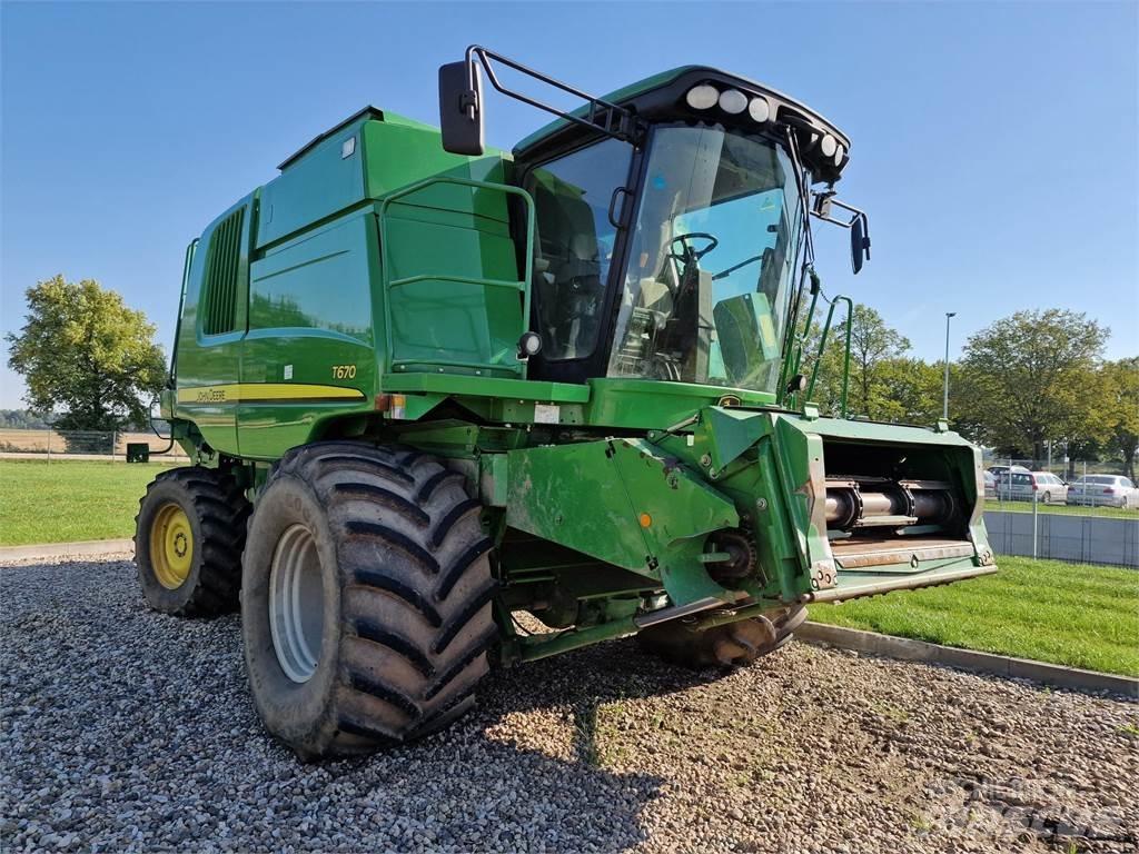 John Deere T670 Θεριζοαλωνιστικές μηχανές