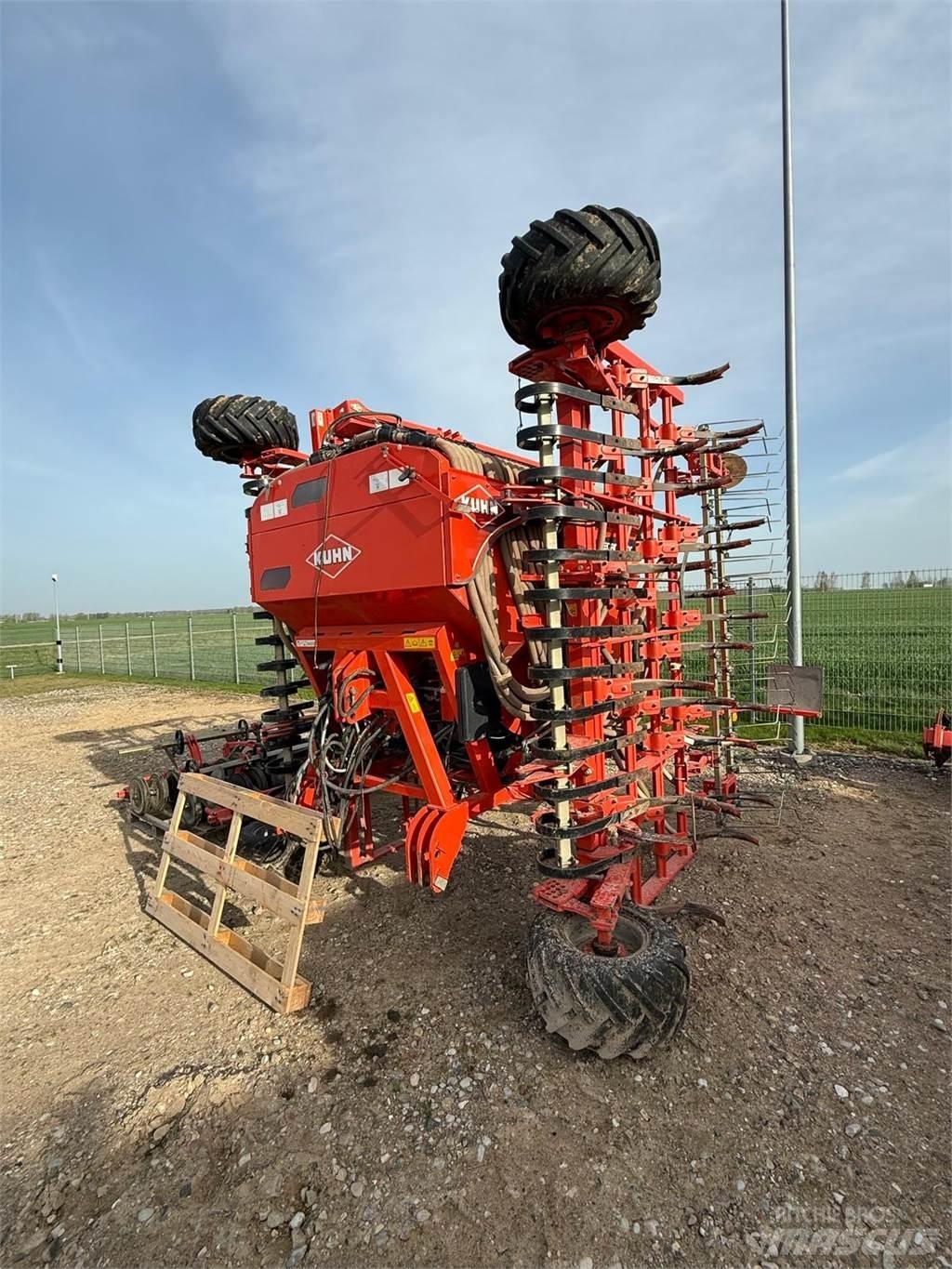 Kuhn MEGANT 600 Περονοφόρα ανυψωτικά κλαρκ - άλλα