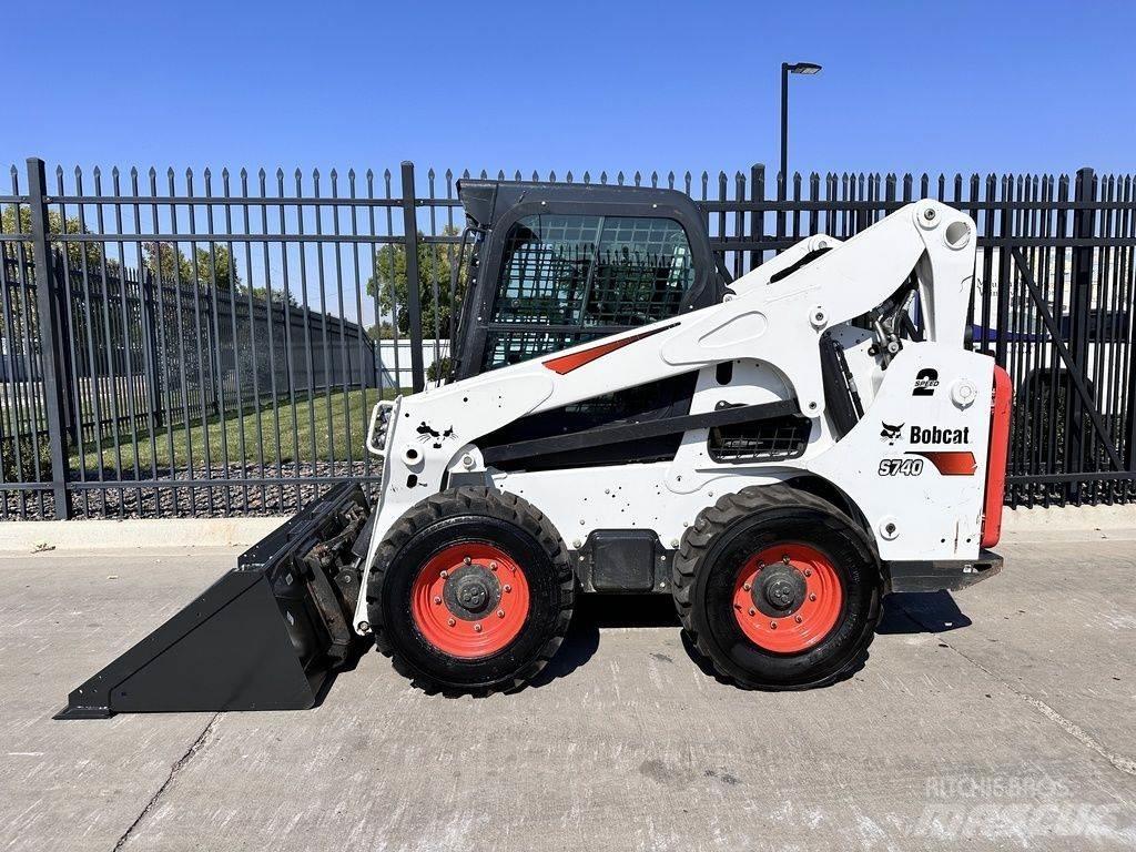 Bobcat S740 Φορτωτάκια