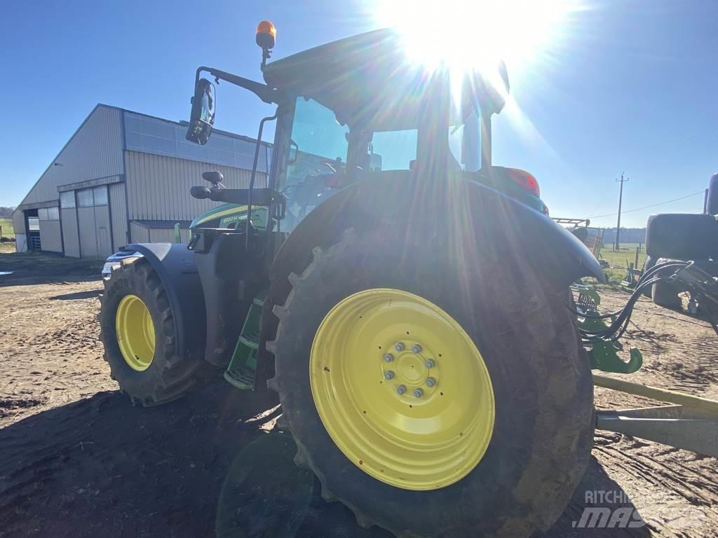 John Deere 6120M Τρακτέρ