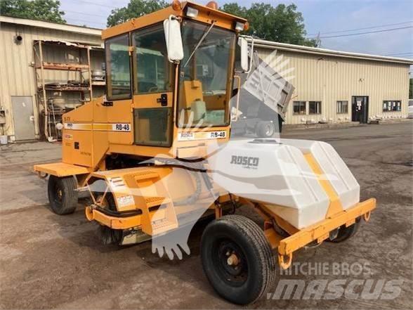 Rosco RB48 Σκούπες