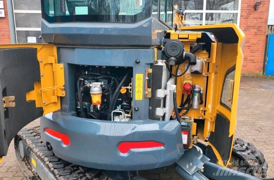 XCMG XE35E Εκσκαφάκι (διαβολάκι) < 7t