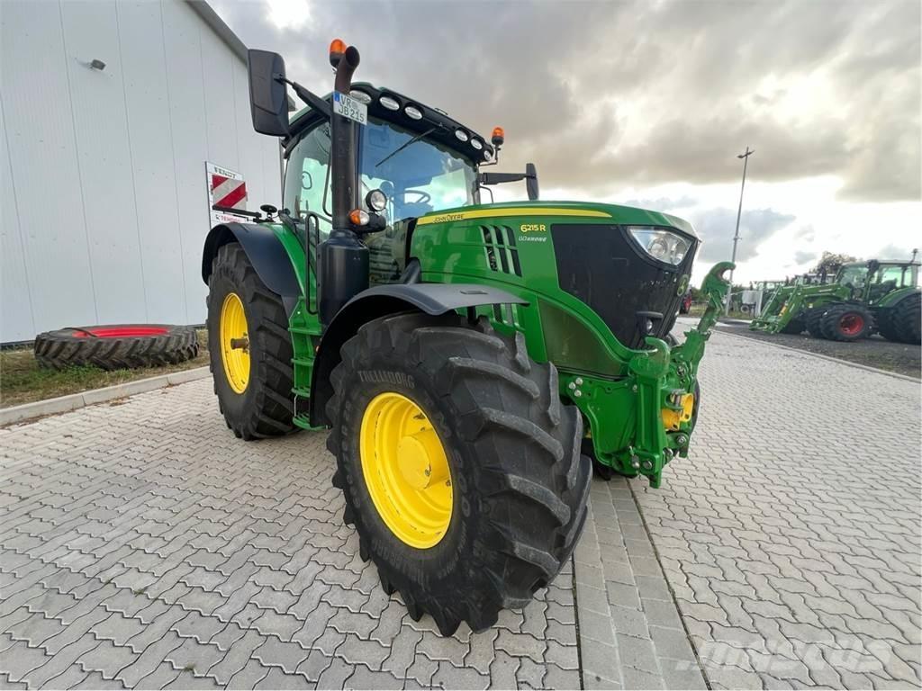 John Deere 6215 R Τρακτέρ