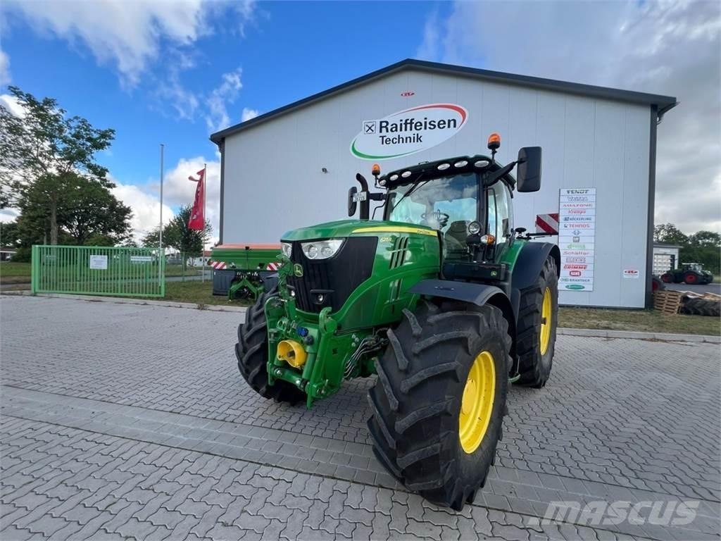 John Deere 6215 R Τρακτέρ