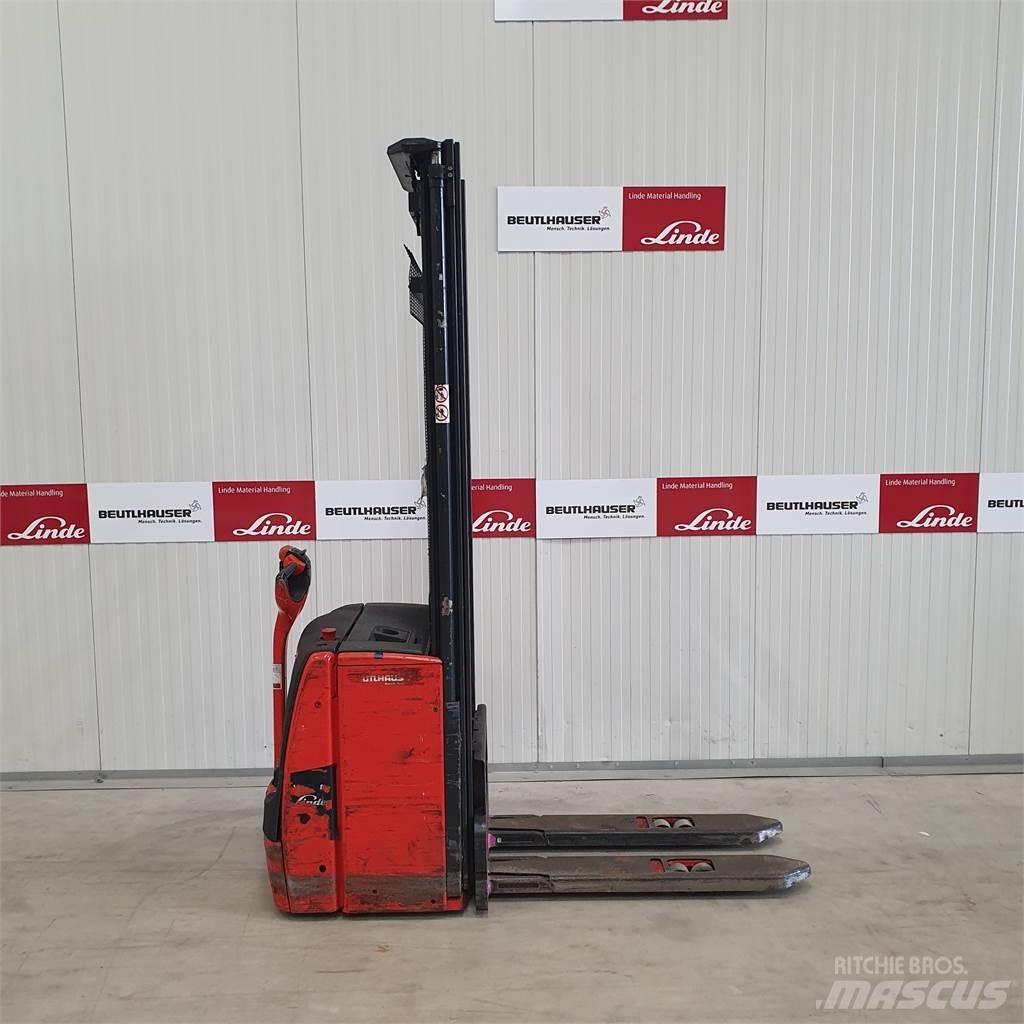 Linde L16 Παλετοφόρα πεζού χειριστή με ιστό