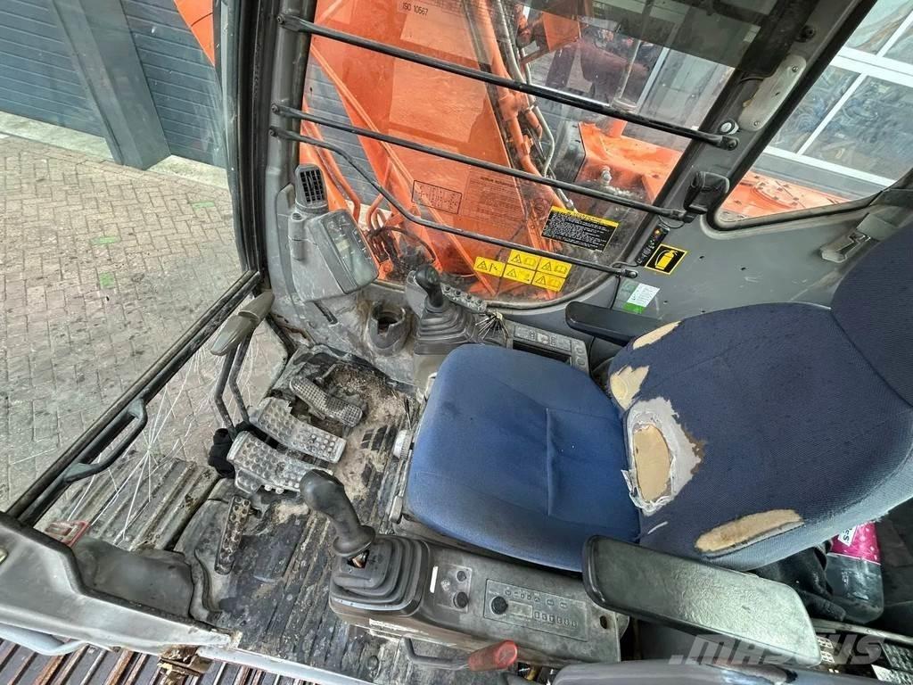 Hitachi ZX110 Μίνι εκσκαφείς 7t - 12t