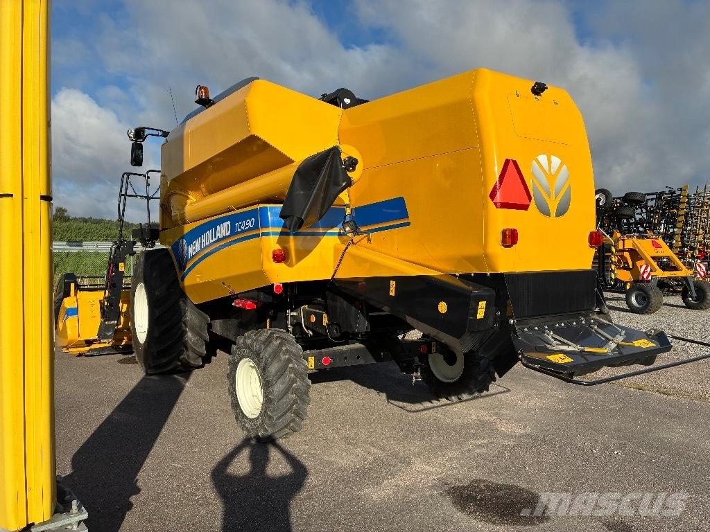 New Holland Tc 4.90 Θεριζοαλωνιστικές μηχανές