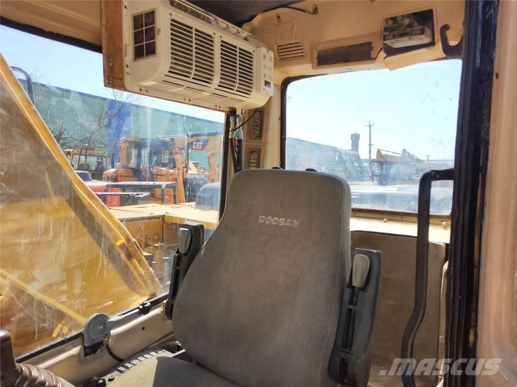 CAT 320B Εκσκαφείς με ερπύστριες