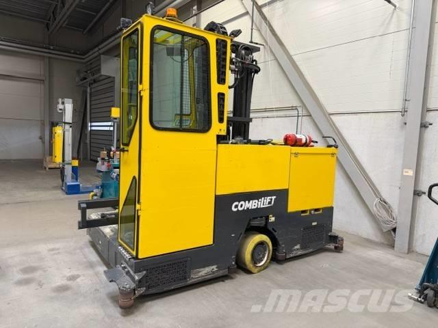 Combilift C3000STE Ανυψωτικά στενών δρόμων 4 κατευθύνσεων