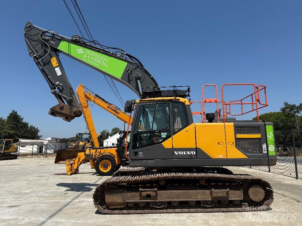 Volvo EC 220 E Εκσκαφείς με ερπύστριες