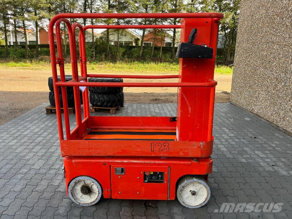 Snorkel TM 12 Ανυψωτήρες με κατακόρυφους πυλώνες