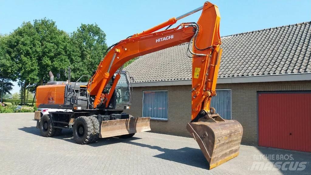 Hitachi ZX220W-5B Εκσκαφείς με τροχούς - λάστιχα