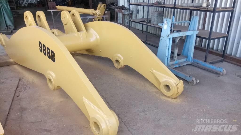 CAT 988 B Μπούμες και κουτάλες