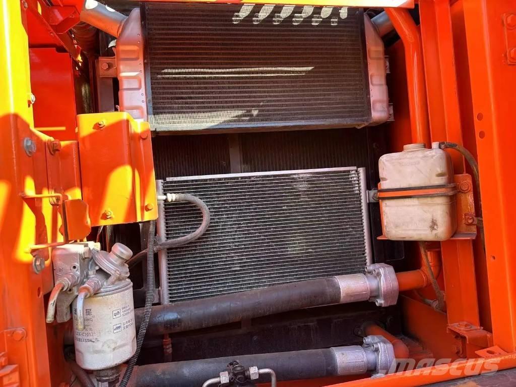Doosan DX 225 LC Εκσκαφάκι (διαβολάκι) < 7t