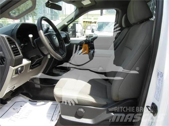 Ford F550 Διαστρωτήρες άμμου και αλατιού