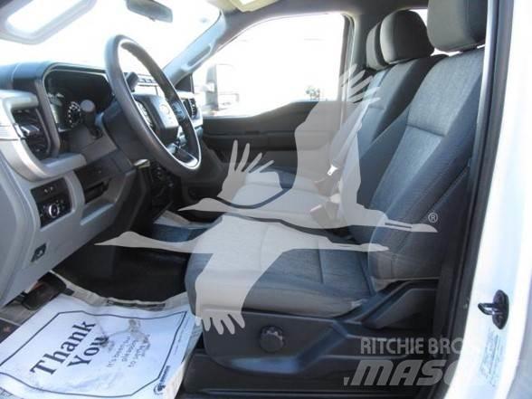 Ford F550 Φορτηγά Kαρότσα με ανοιγόμενα πλαϊνά