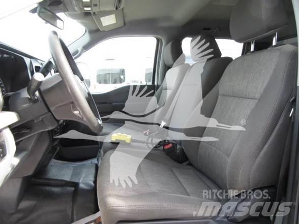 Ford F550 Φορτηγά Ανατροπή