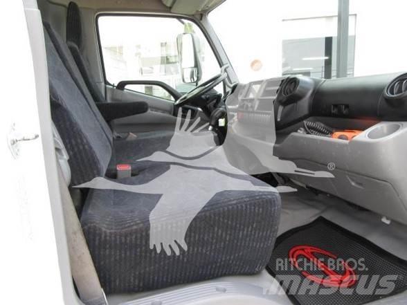 Hino 195 Φορτηγά Kαρότσα με ανοιγόμενα πλαϊνά