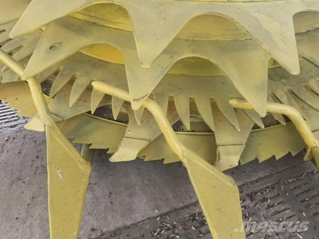 John Deere 7300 i Μηχανές χορτονομής
