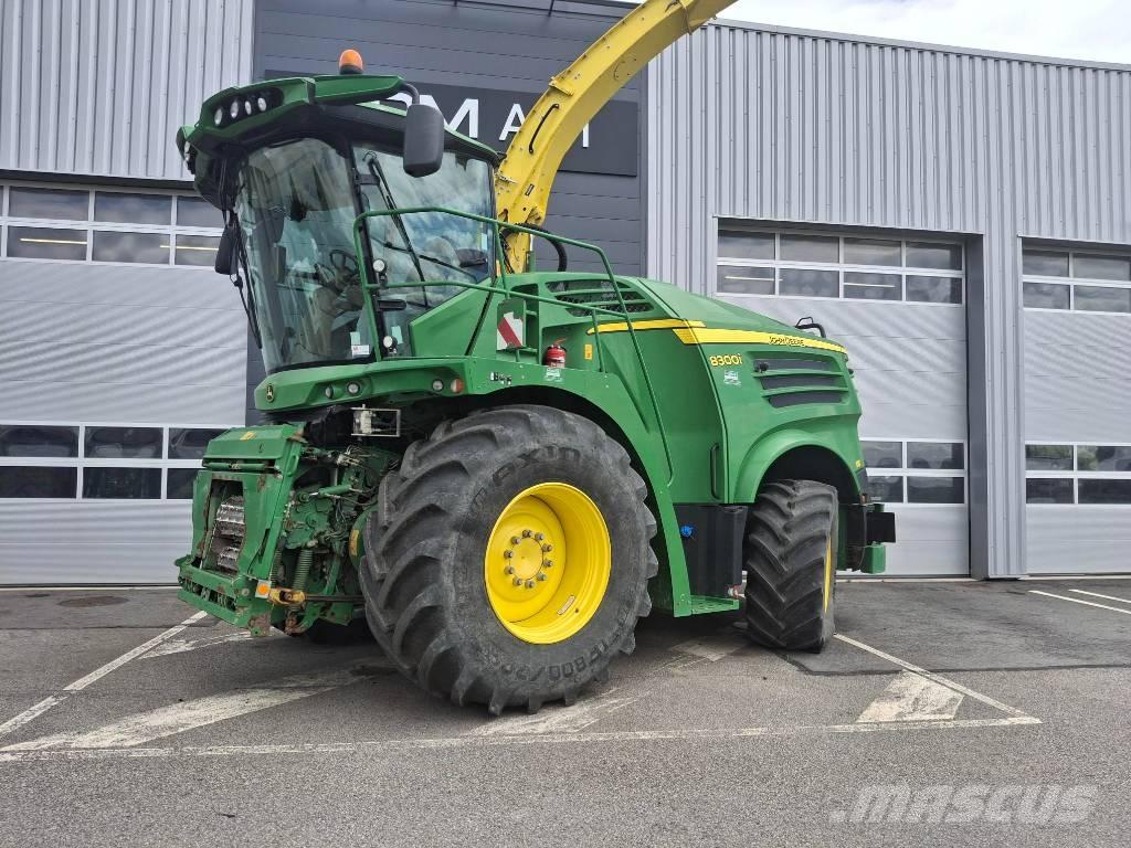 John Deere 7300 i Μηχανές χορτονομής