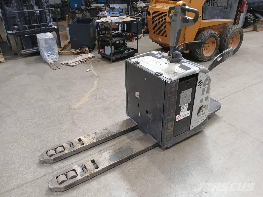 UniCarriers PLP 200 Χειροκίνητο περονοφόρο ανυψωτικό με πλατφόρμα