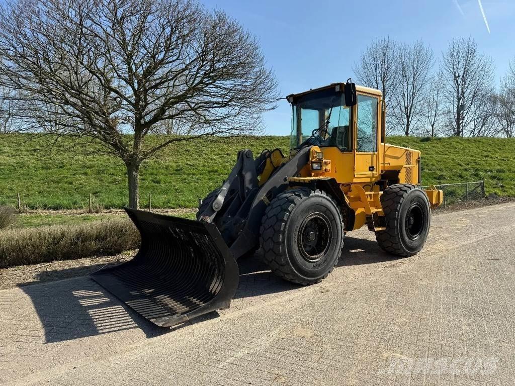 Volvo L70D Φορτωτές με λάστιχα (Τροχοφόροι)