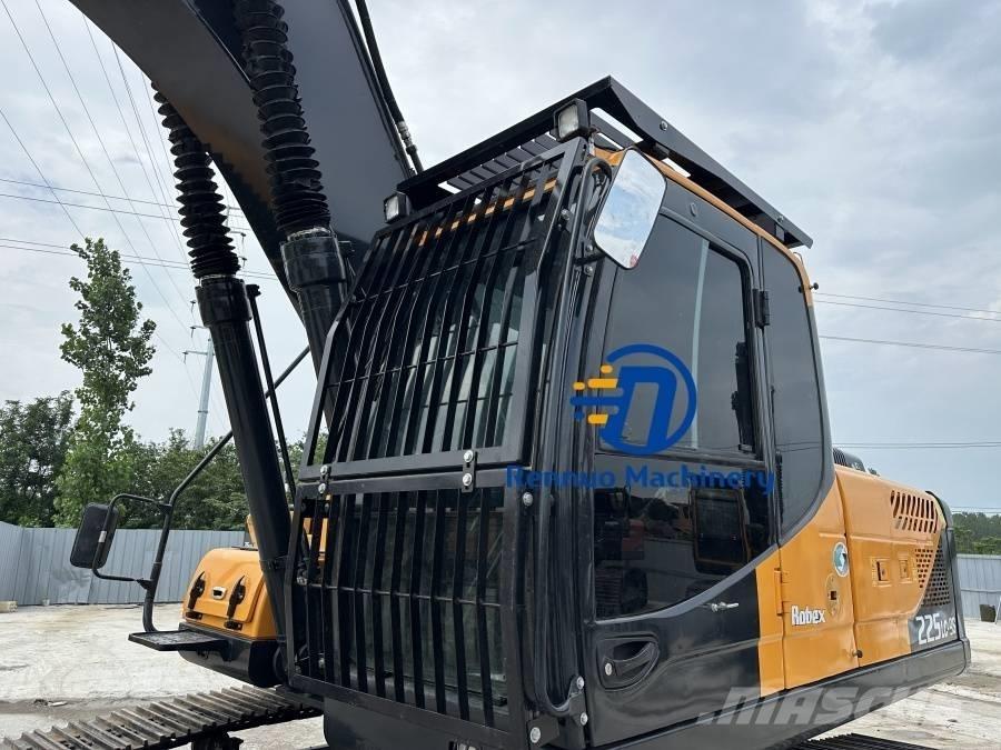 Hyundai 225LC-9S Εκσκαφείς με ερπύστριες