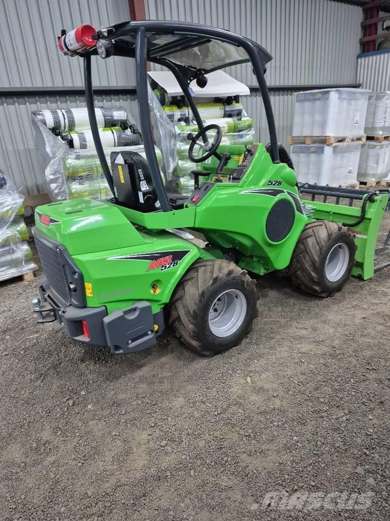 Avant 528 Φορτωτές πολλαπλών χρήσεων