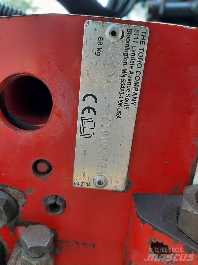Toro 6700-D Χορτοκοπτικά με καθιστό χειριστή