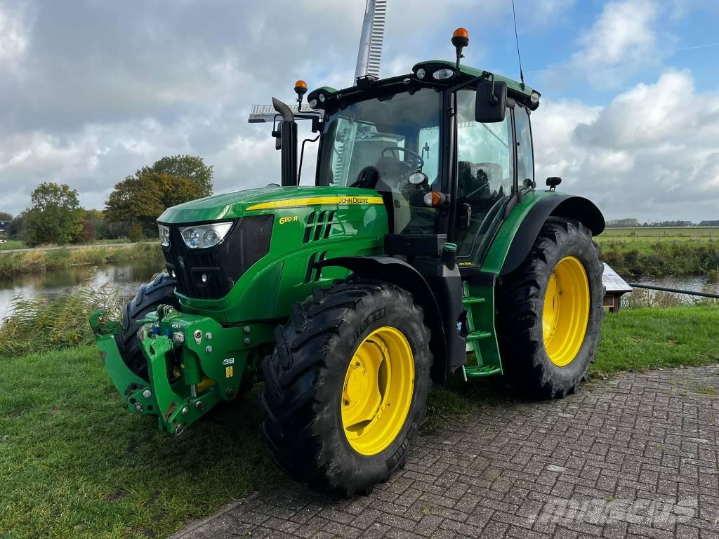 John Deere 6110 R Τρακτέρ