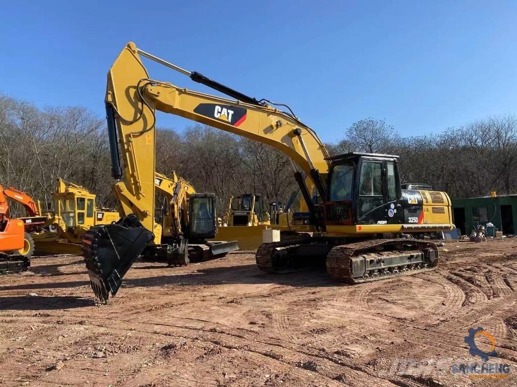 CAT 325 D Εκσκαφείς με ερπύστριες