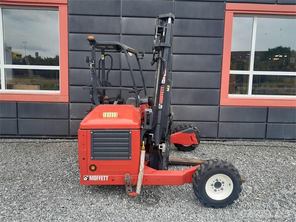 Moffett M4 25.3 Περονοφόρα ανυψωτικά κλαρκ - άλλα