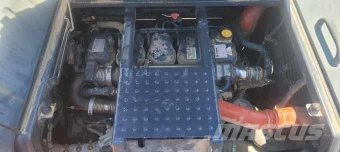 Doosan DX 300 LC-5 Εκσκαφείς με ερπύστριες