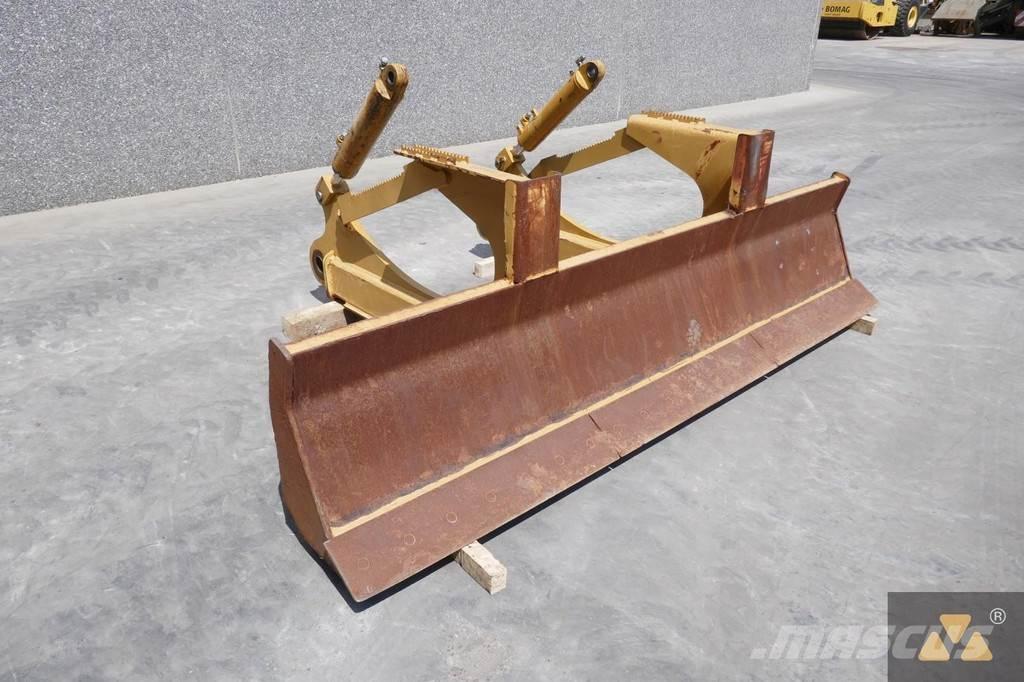 CAT Skidder blade Πτερύγια