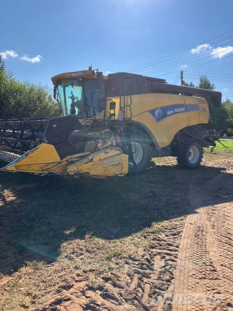 New Holland CX 8080 Θεριζοαλωνιστικές μηχανές