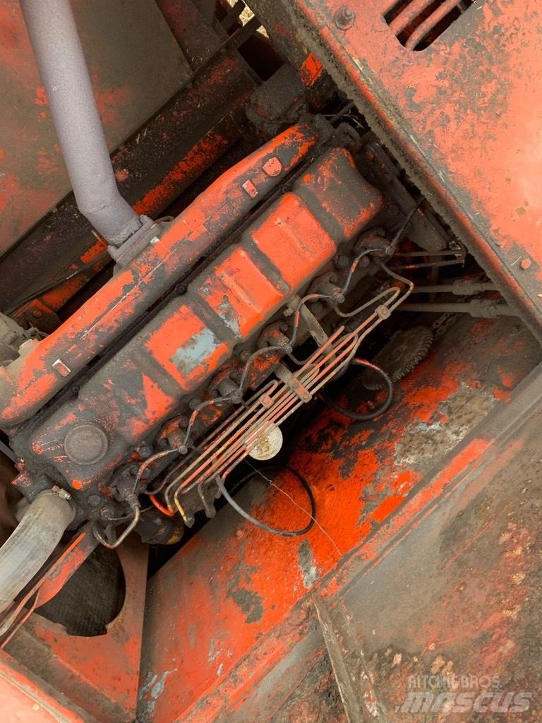 Laverda M132 Θεριζοαλωνιστικές μηχανές