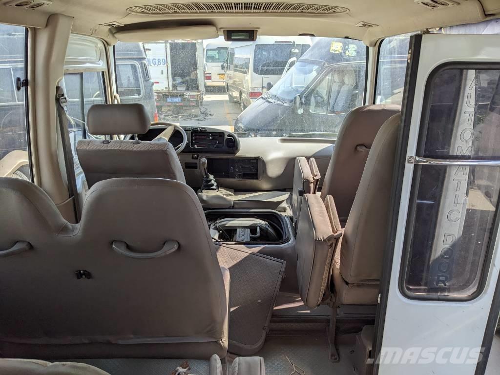 Toyota Coaster Bus Μίνι λεωφορεία