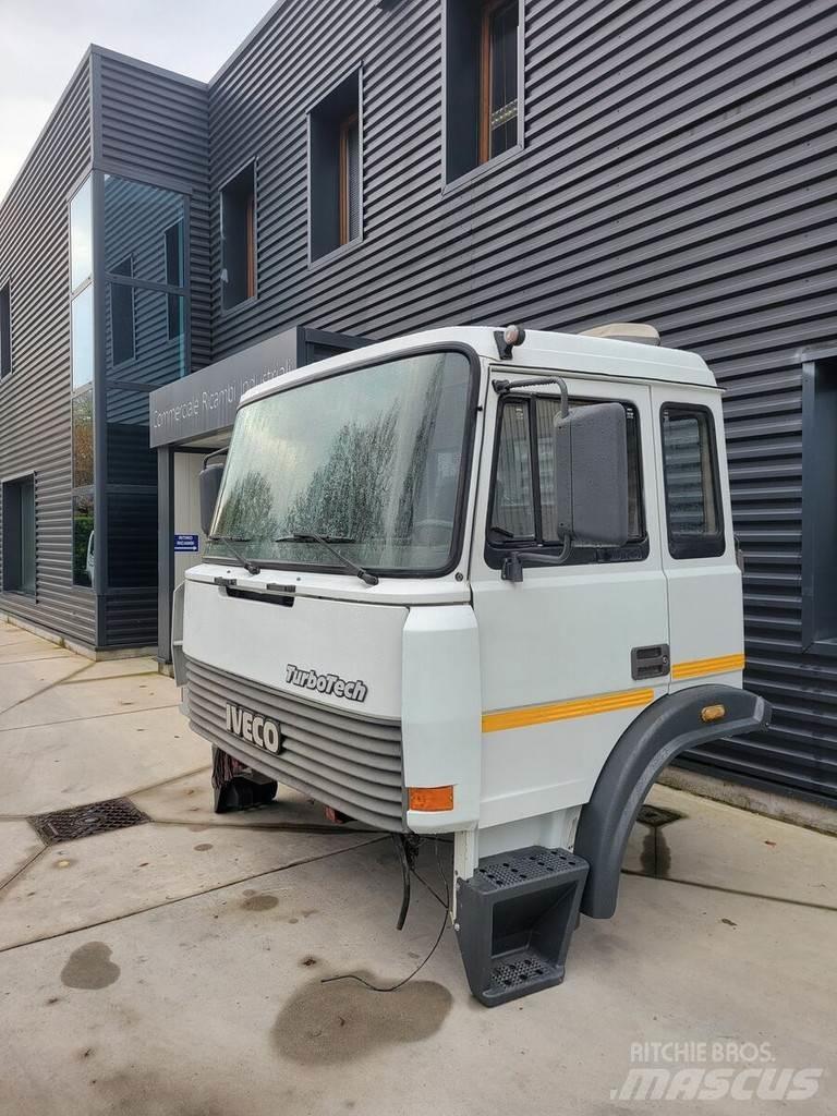 Iveco TURBOTECH Καμπίνες και εσωτερικό